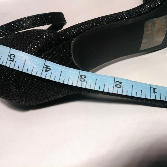 ankle strap heels - Picture 6 of 16